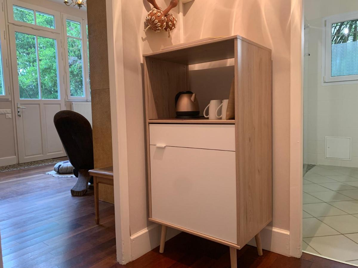 Suite Privative Abella - Aile De Maison Bourgeoise Ambares-et-Lagrave Ngoại thất bức ảnh